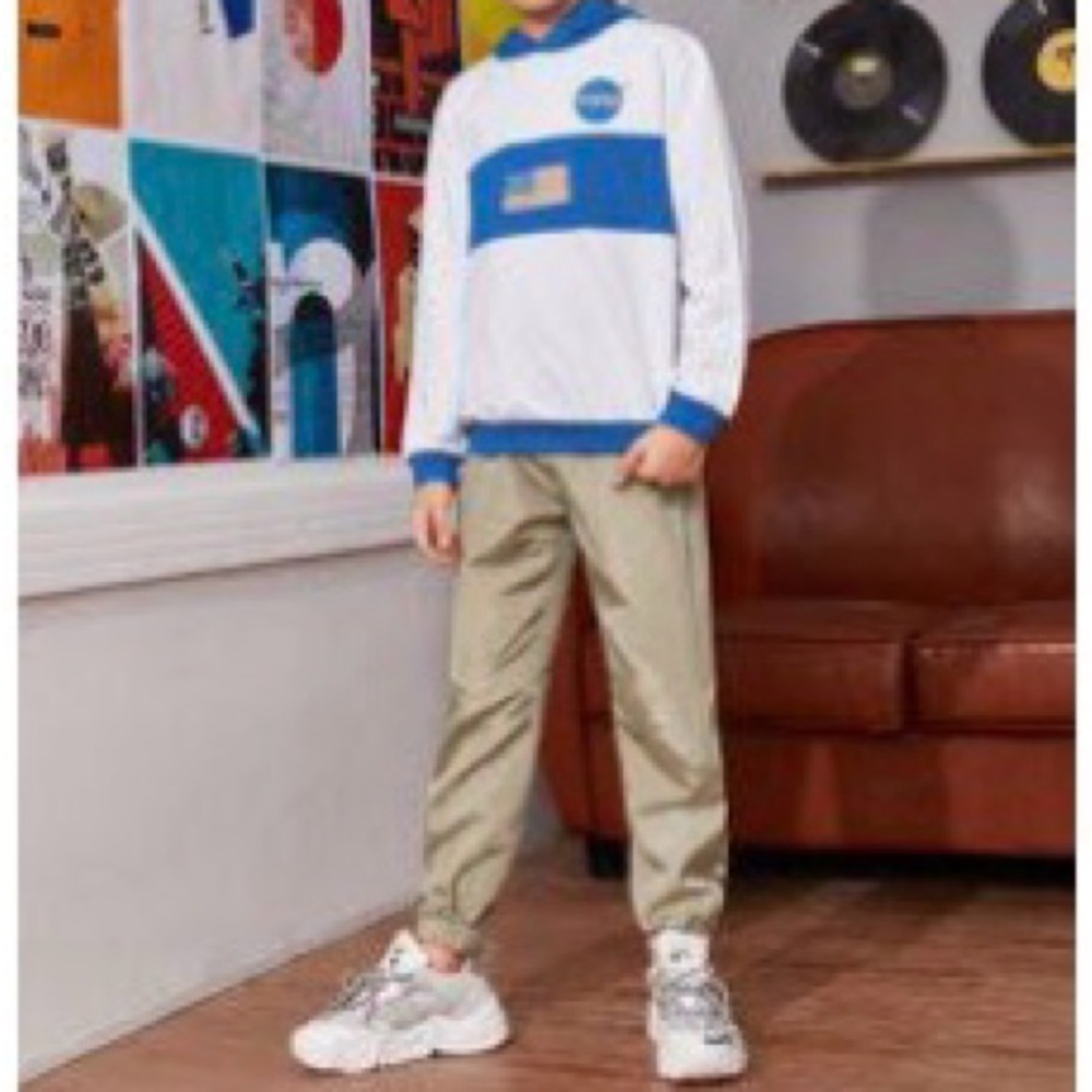 Boys contrast panel flag print hoodie and pants set 7 Y